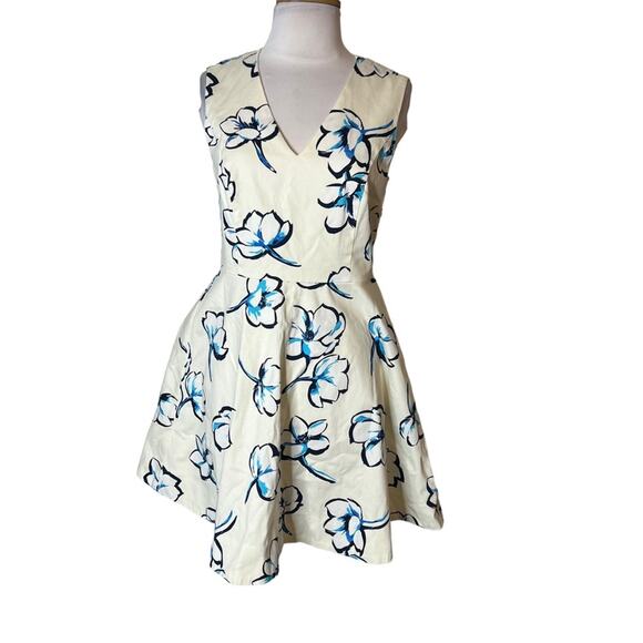 Draper James Summer Floral Love Print Circle Dress, Willow White 4 - Picture 5 of 9